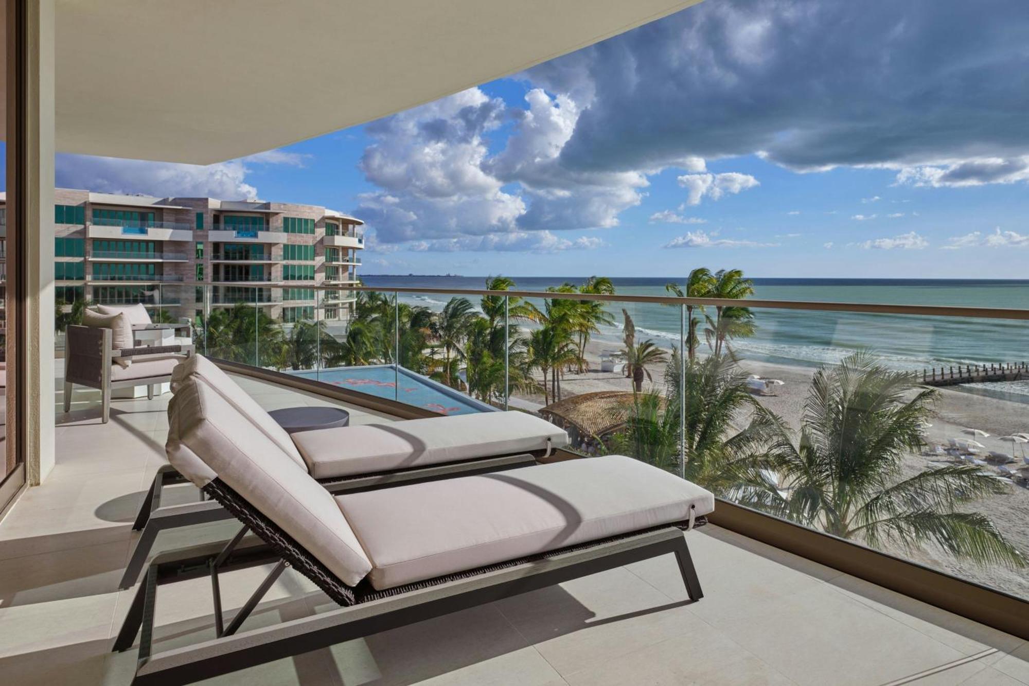 The St Regis Longboat Key Resort Esterno foto